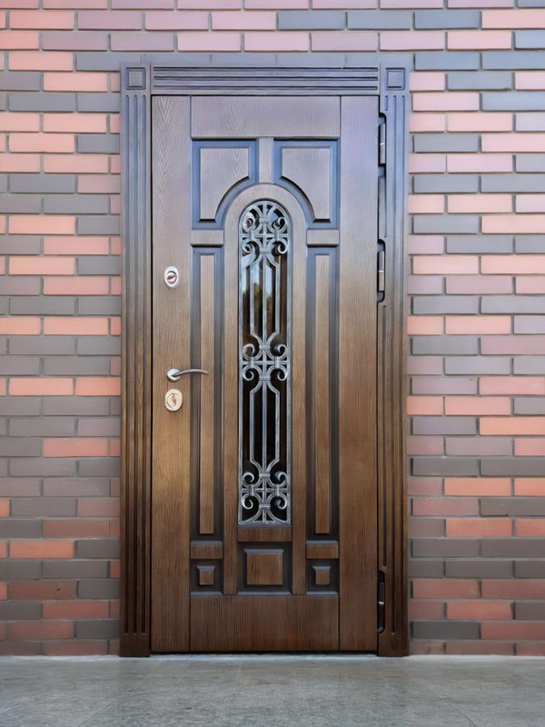 Термодверь с узким стеклом