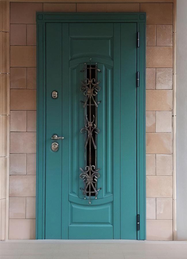 Дверь МДФ RAL с узким стеклом и решеткой