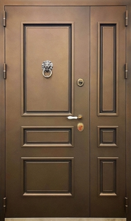 Полуторная термодверь с металлобагетом и стукалкой «лев» (порошковое покрытие) Полуторная термодверь с металлобагетом и стукалкой «лев» (порошковое покрытие)